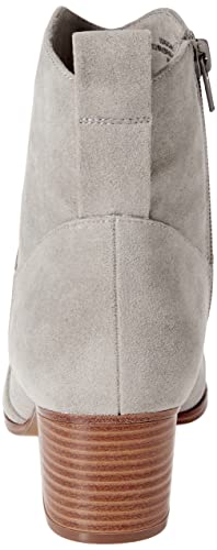 Amazon Essentials Western Ankle Boots