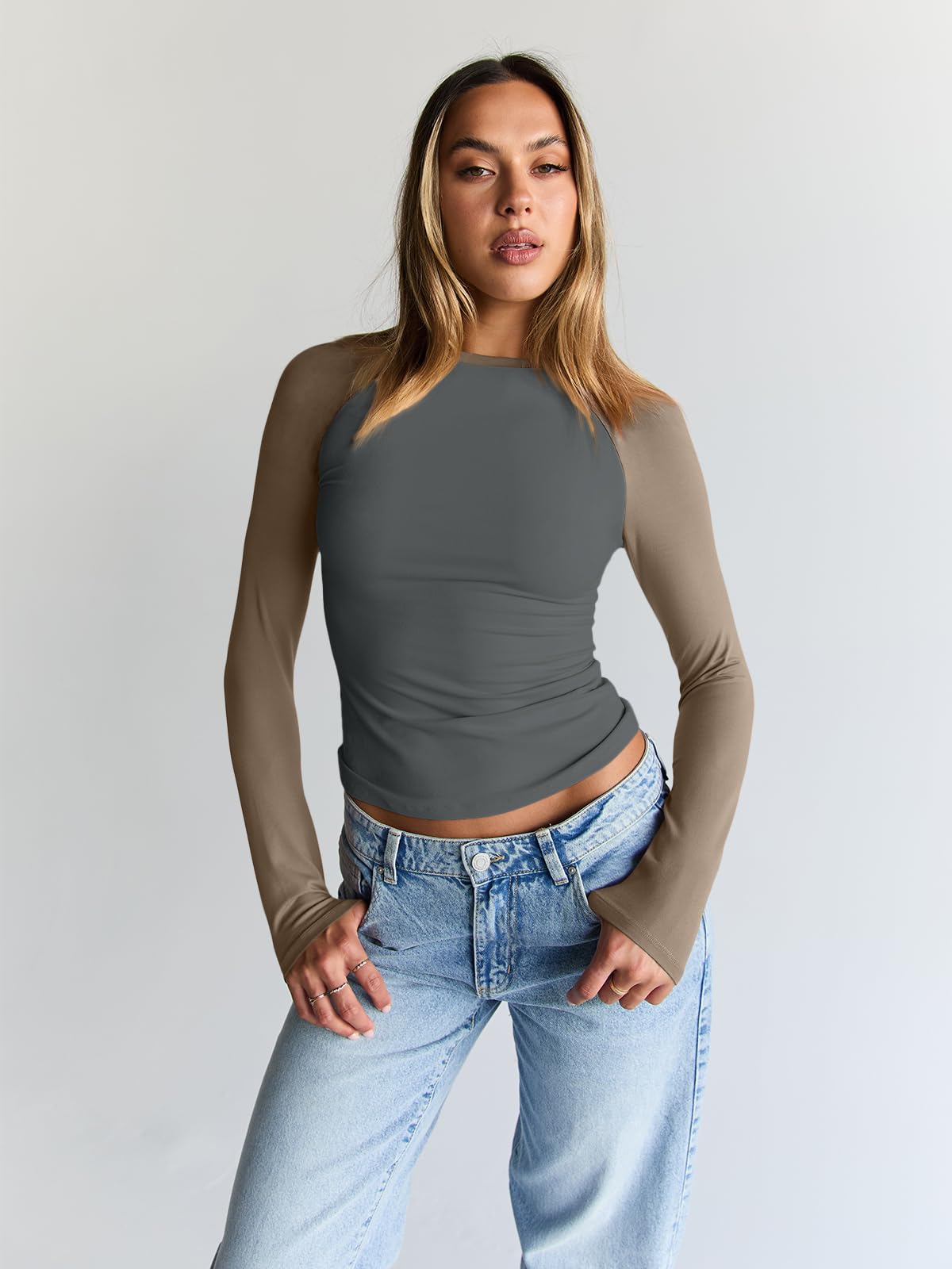 Trendy Queen Women’s Long Sleeve Crop Top