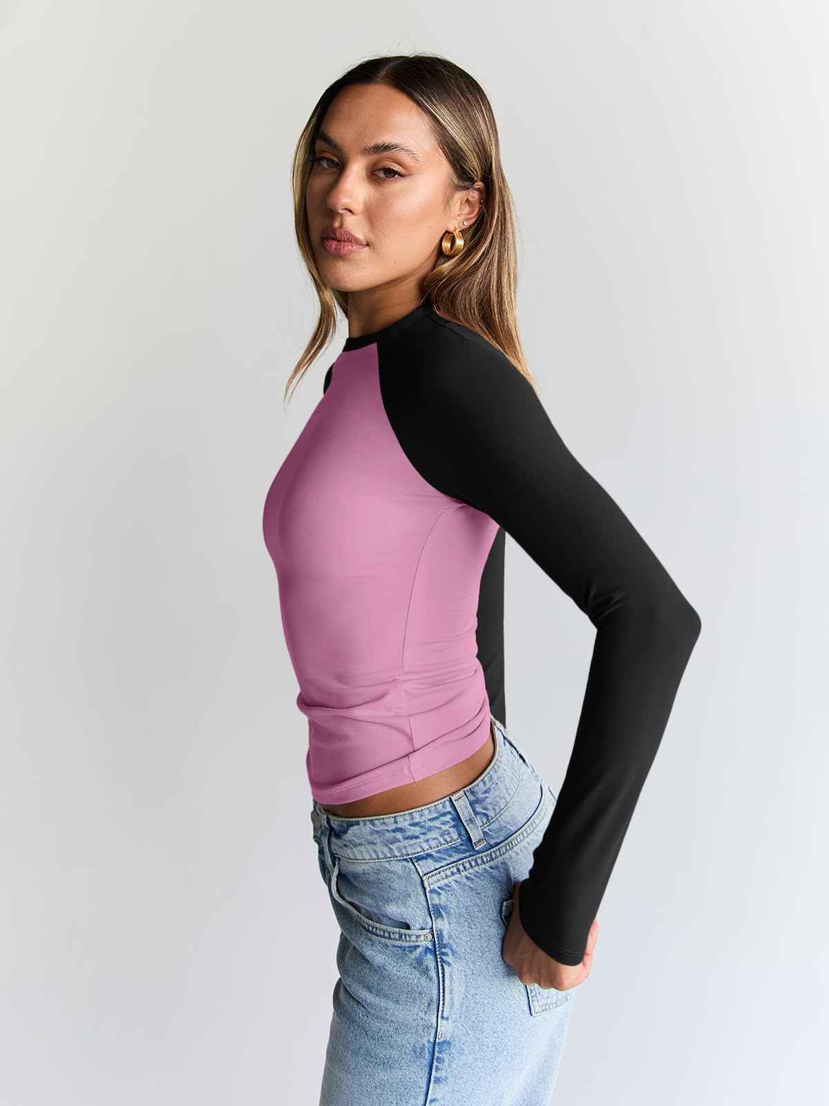 Trendy Queen Women’s Long Sleeve Crop Top