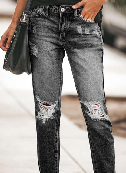 CHARTOU Women’s Distressed Denim Capris