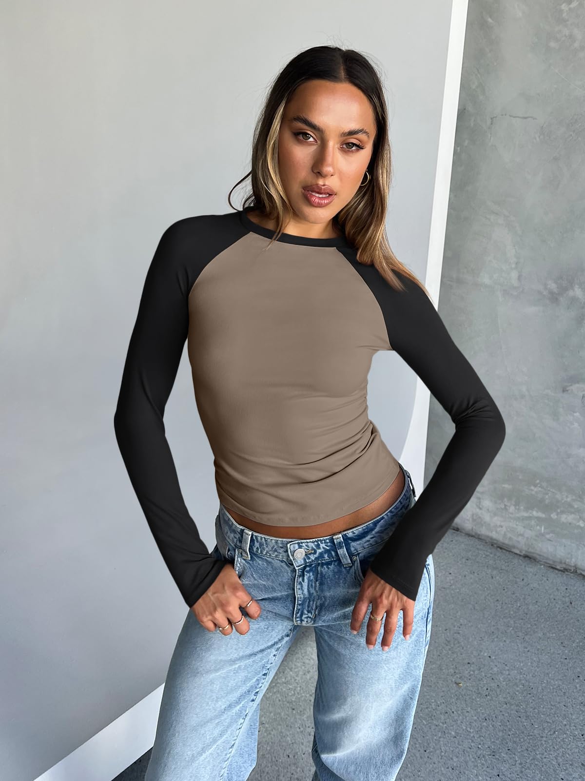 Trendy Queen Women’s Long Sleeve Crop Top